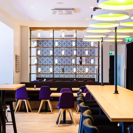 파크 인 바이 라디슨 센트럴 호텔