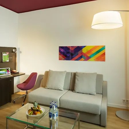 파크 인 바이 라디슨 센트럴 호텔 탈린