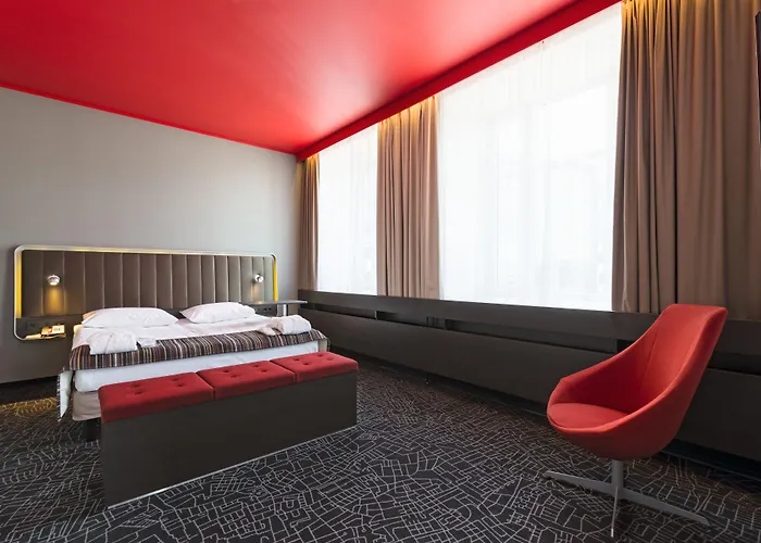 Отель Park By Radisson 4*