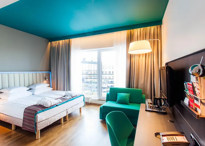 Отель Park By Radisson 4*