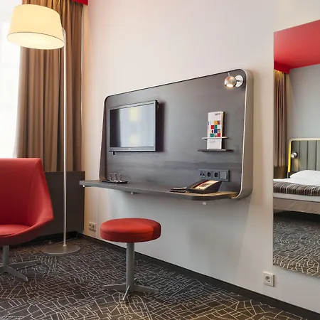 Hotel Park By Radisson Talin